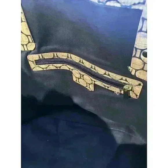 C Wonder Large Cork Tote Bag - Picture 8 of 11